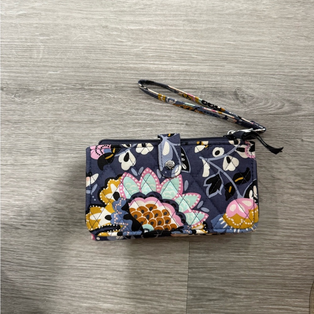 Vera Bradley Multicolor Floral Wristlet - Picture 4 of 4